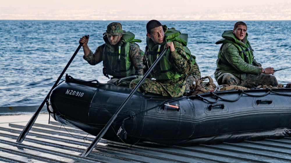 BLT 1/4 Marines conduct small boat raid training