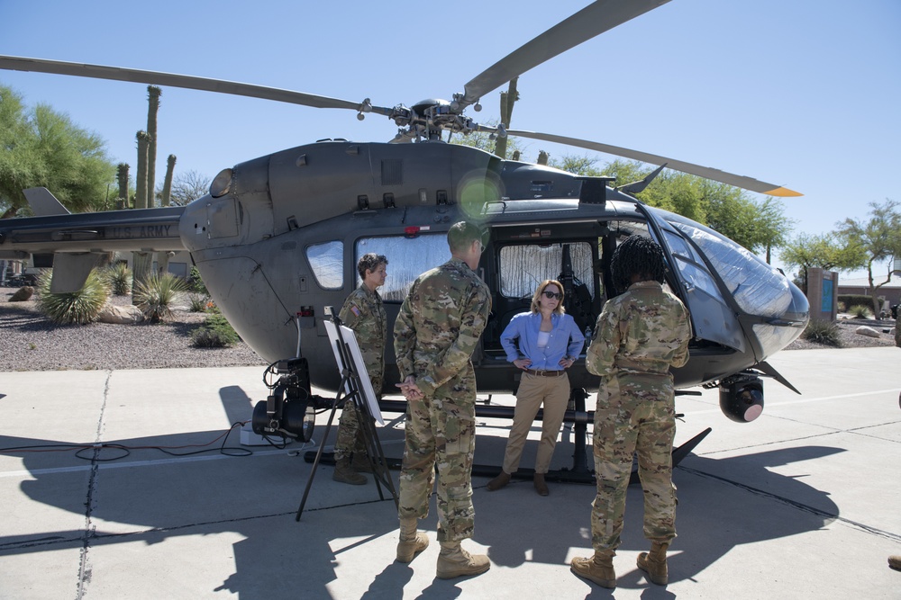 DSD Hicks Visits Southwest Border in Arizona