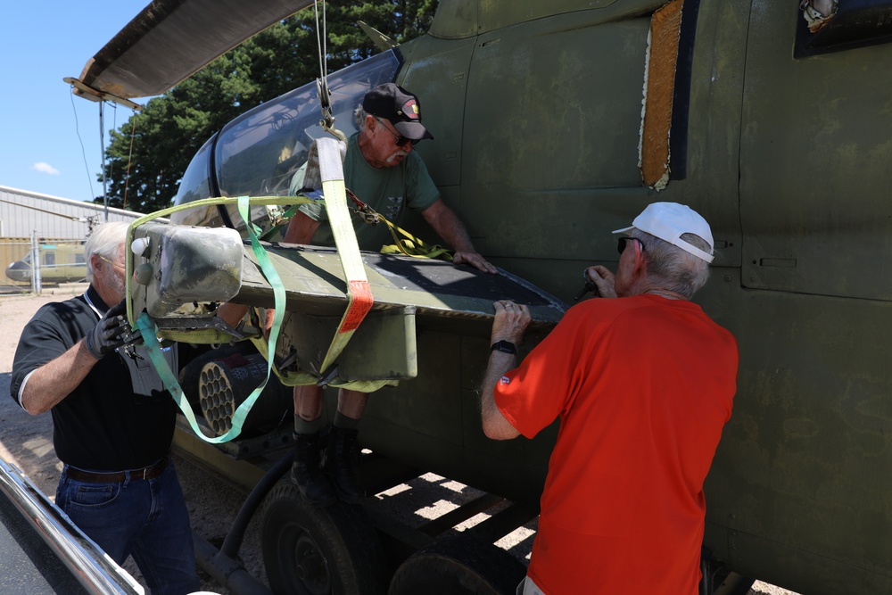 NC Vietnam Helicopter Pilots Association Huey Cobra Delivery