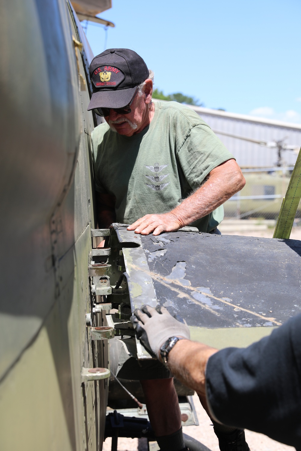 NC Vietnam Helicopter Pilots Association Huey Cobra Delivery