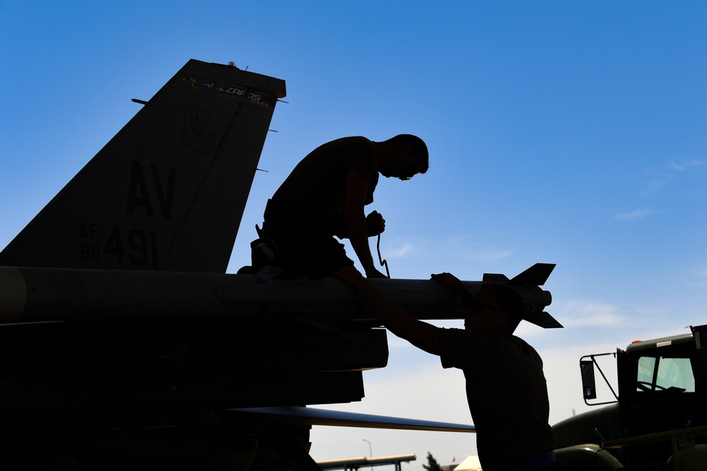 U.S. F-16’s land at Ben Guerir for African Lion 21