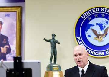 USFFC Speaks at Mine Warfare Symposium