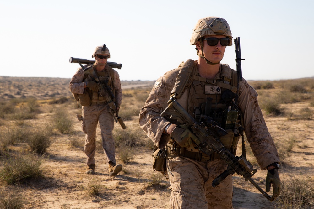 15th MEU Marines, Sailors conduct fragmentation grenade battle drills