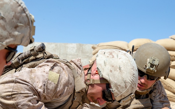 15th MEU Marines, Sailors conduct Claymore mine training