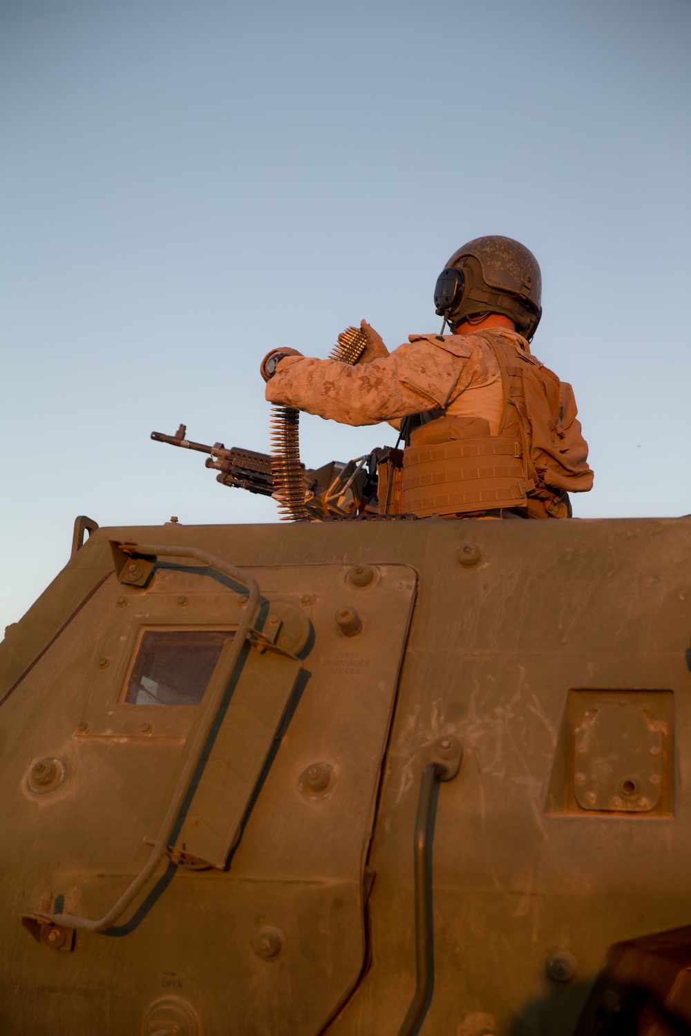 15th MEU HIMARS Marines conduct live-fire small arms ranges