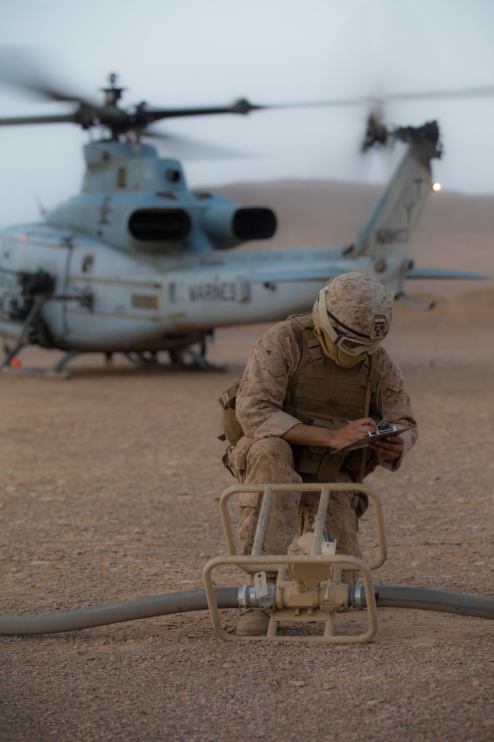 15th MEU conducts FARP operations