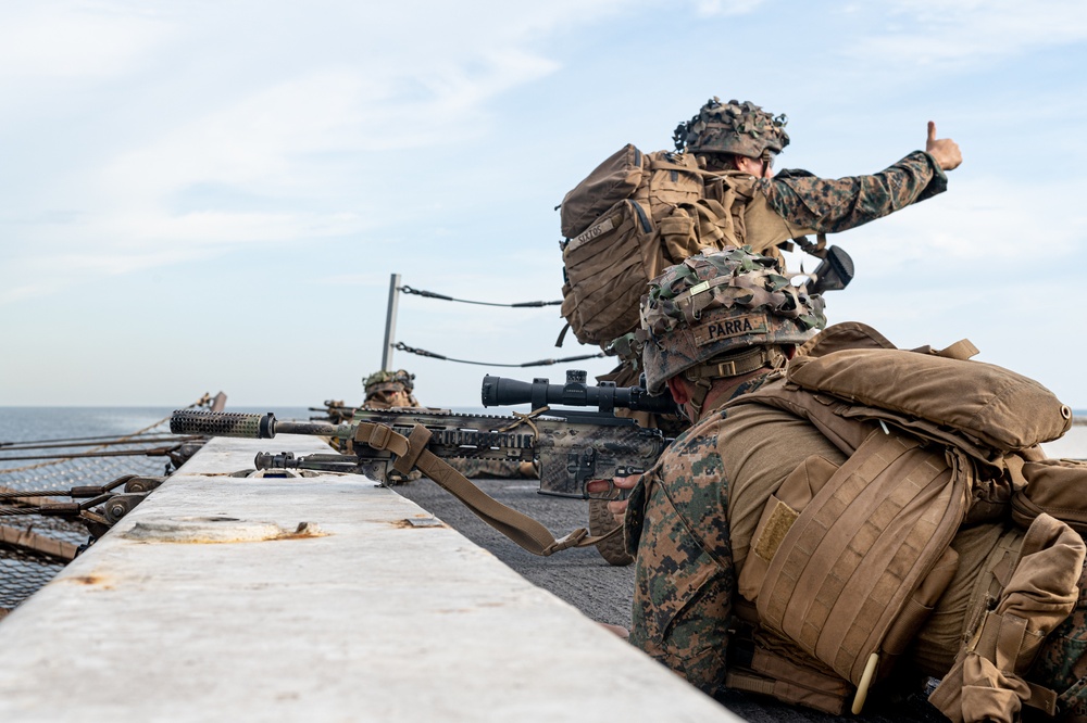 BLT 1/4 Marines conduct QRF drill