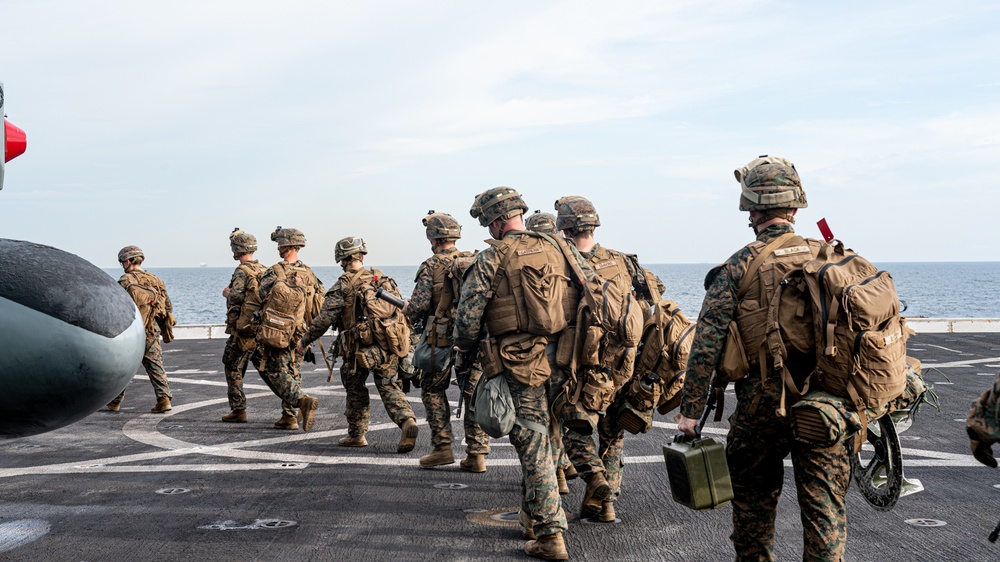 BLT 1/4 Marines conduct QRF drill