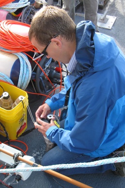 NUWC Keyport employee earns prestigious Navy award