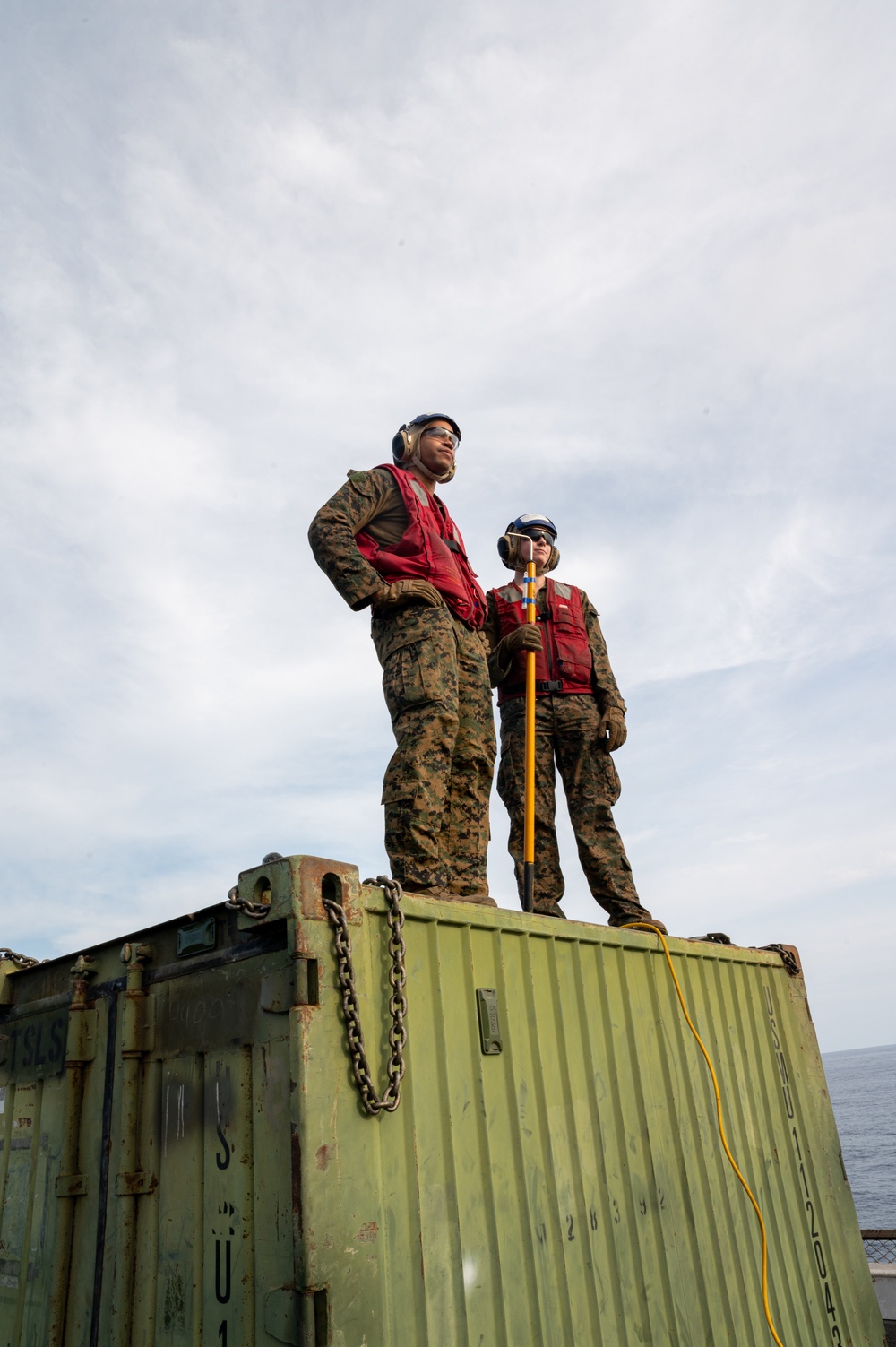 CLB-15 Marines conduct helicopter support team training