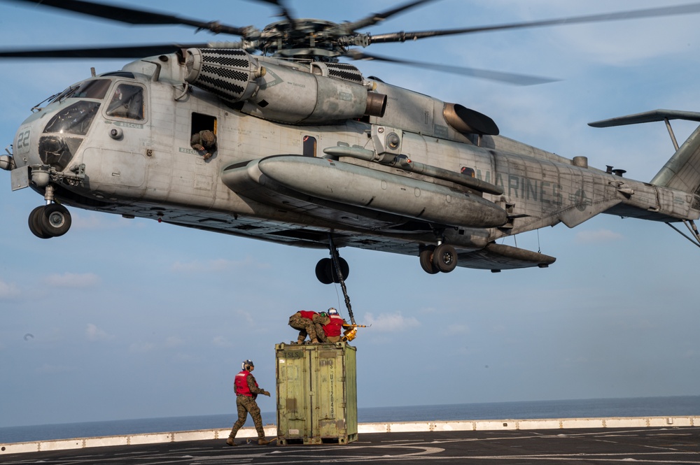 CLB-15 Marines conduct helicopter support team training