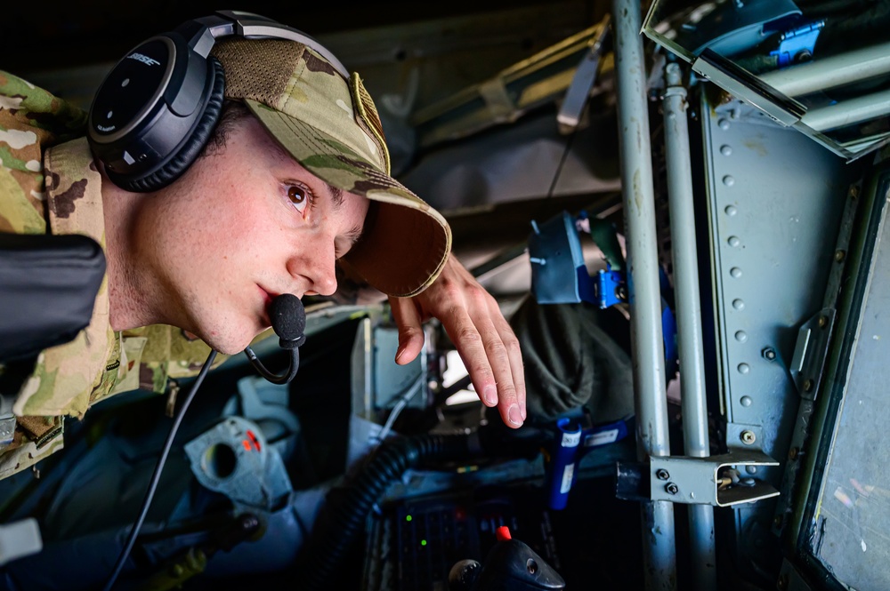 KC-135 Stratotanker Refuels F/A-18D Hornets