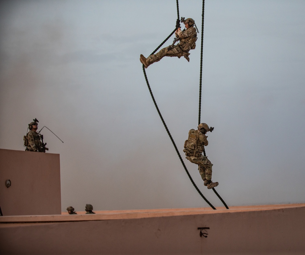 African Lion 2021 - 19th Special Forces Group Night Fast Rope