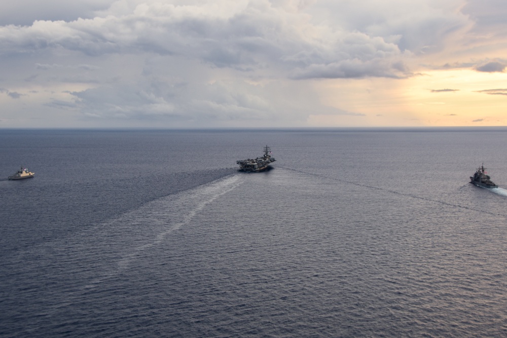 Exercise with the Republic of Singapore Navy