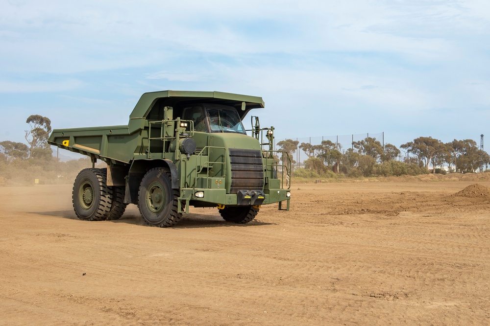 NMCB-3 Seabees Train With Heavy Equipment During CPX-4