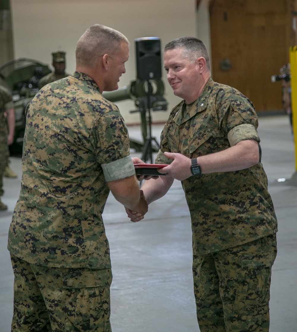 Outgoing Commanding Officer, 1st Marine Force Storage Battalion Receives The Meritorious Service Medal