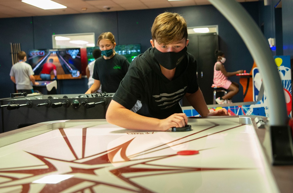 Wright-Patt youth center gets new game room