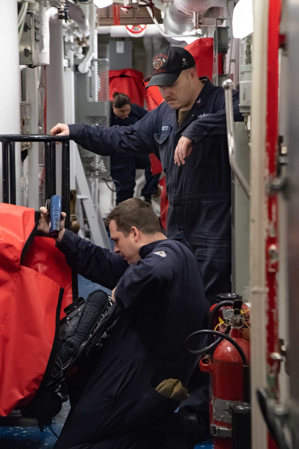 USS Kidd Conducts Damage Control Drill