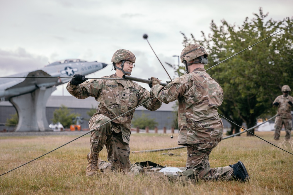 Signaleers of C Co., 898th Brigade Engineer Battalion compete in Signal Stakes