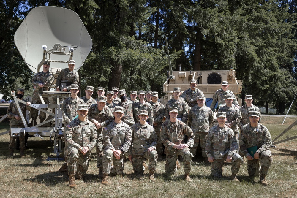 Signaleers demonstrate their expertise and effectiveness during Signal Stakes competition