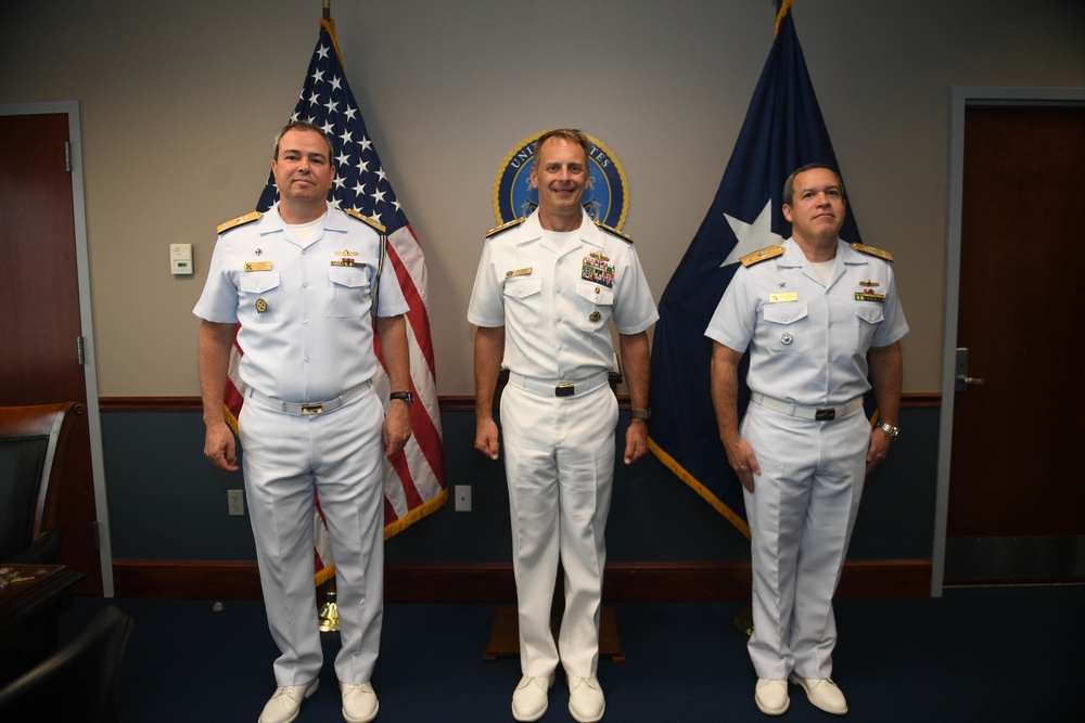 Brazilian Naval Attaches Meet with USNAVSO/ U.S. 4th Fleet Commander as Part of Key Leader Engagements