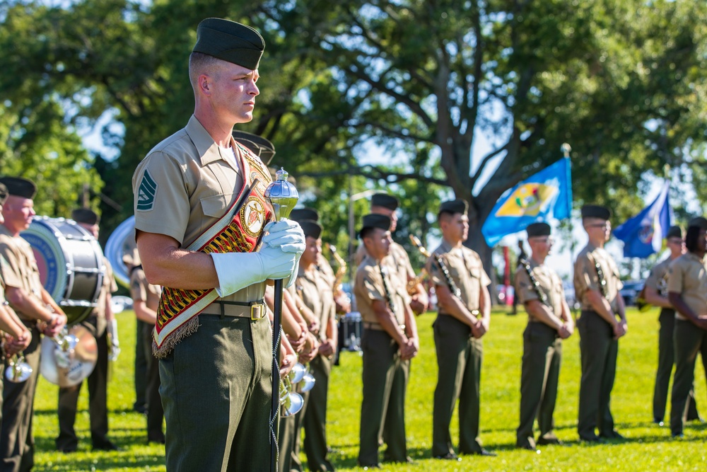 Combat Logistics Regimient 27 Change of Command