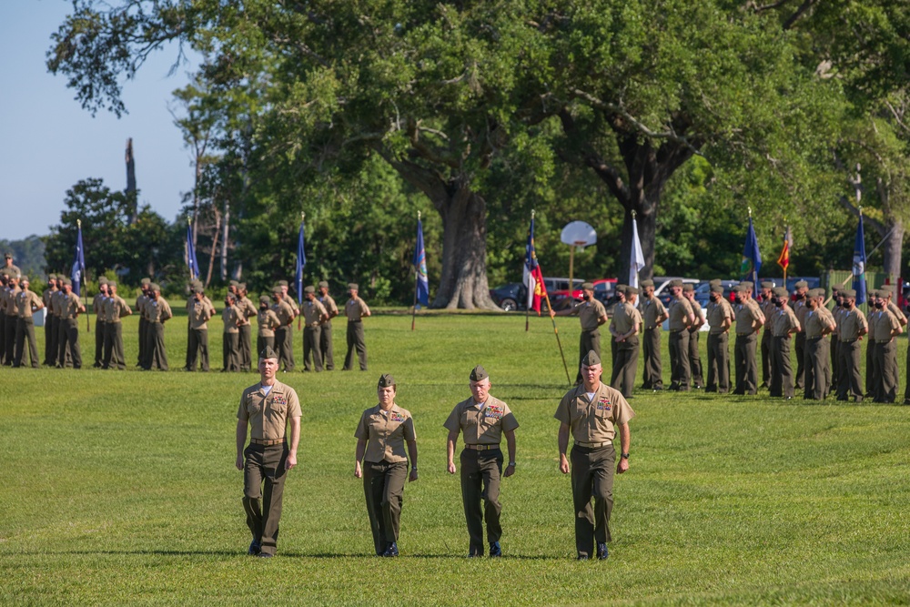 Combat Logistics Regimient 27 Change of Command