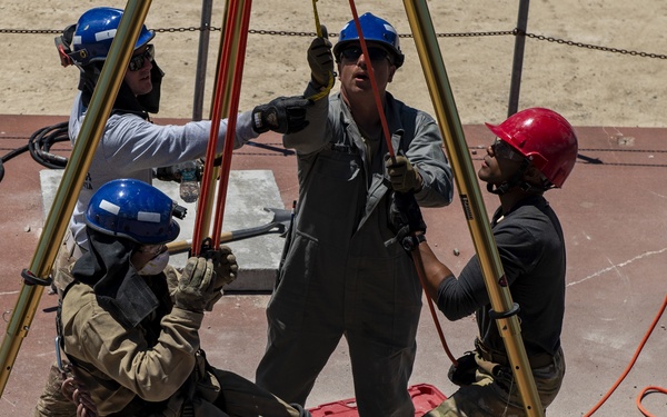 ANG firefighters and ITTF members conduct USAR training at PATRIOT 21