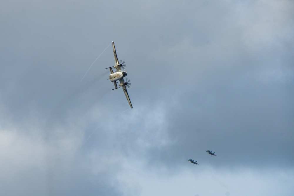 USS Ronald Reagan (CVN 76) Flight Operations
