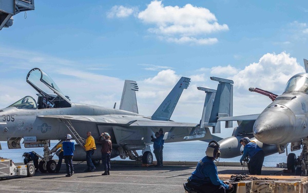 USS Ronald Reagan (CVN 76) Underway Operations