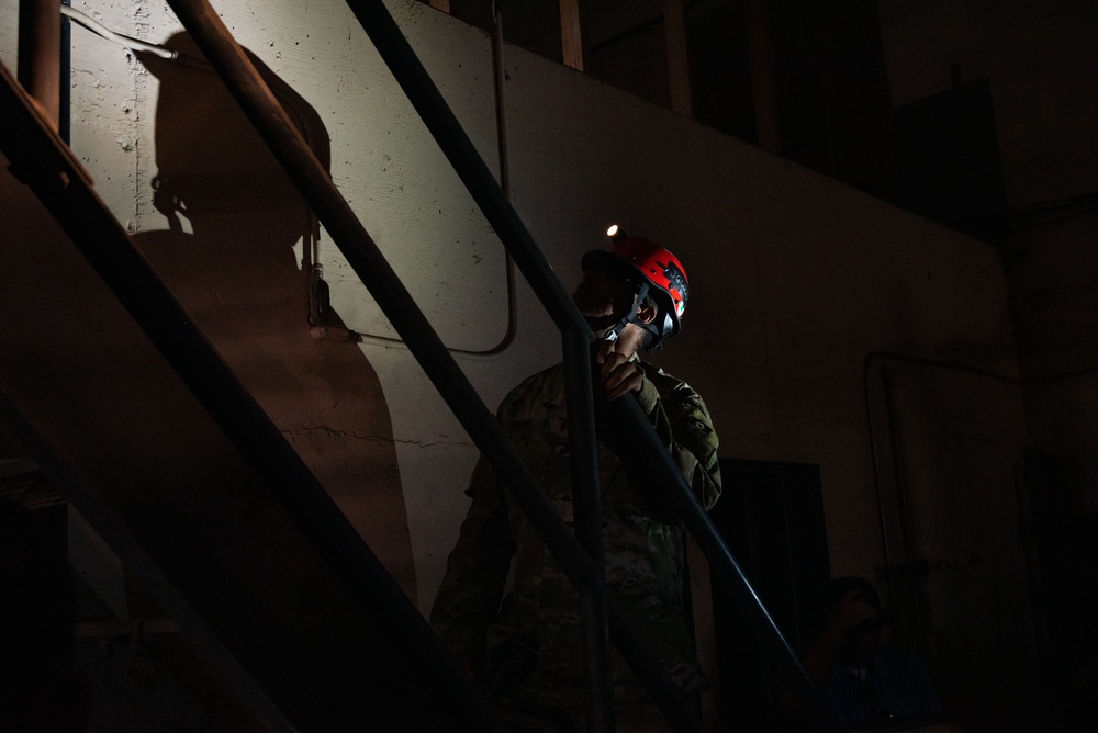 152nd Medical Group &quot;SURF-P&quot; (CERFP) Participates in Joint Exercise in Hawaii