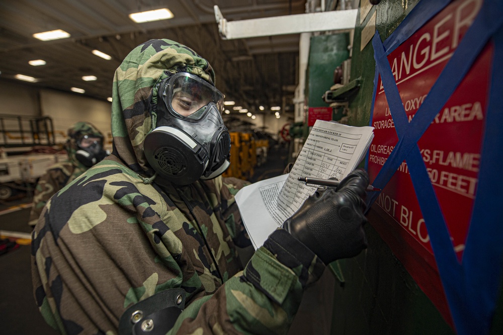 USS Harry S. Truman (CVN 75) transits the Atlantic Ocean.