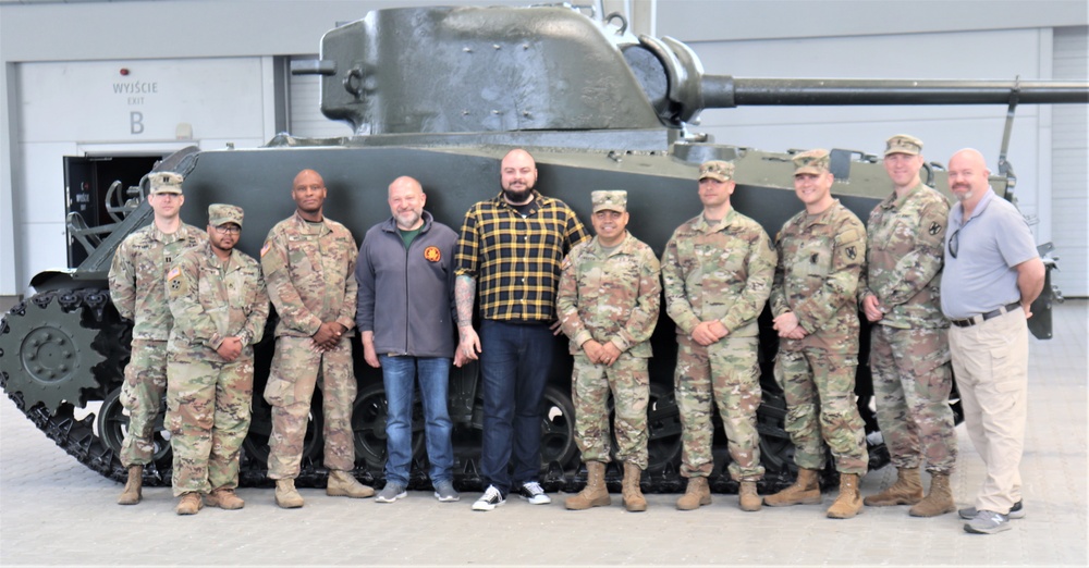 ASG-P Staff Visits the Poznan Military Museum