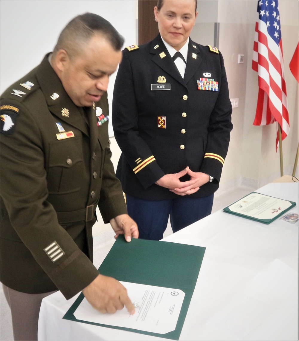 Area Support Group Poland Hosts Official Change of Command Ceremony