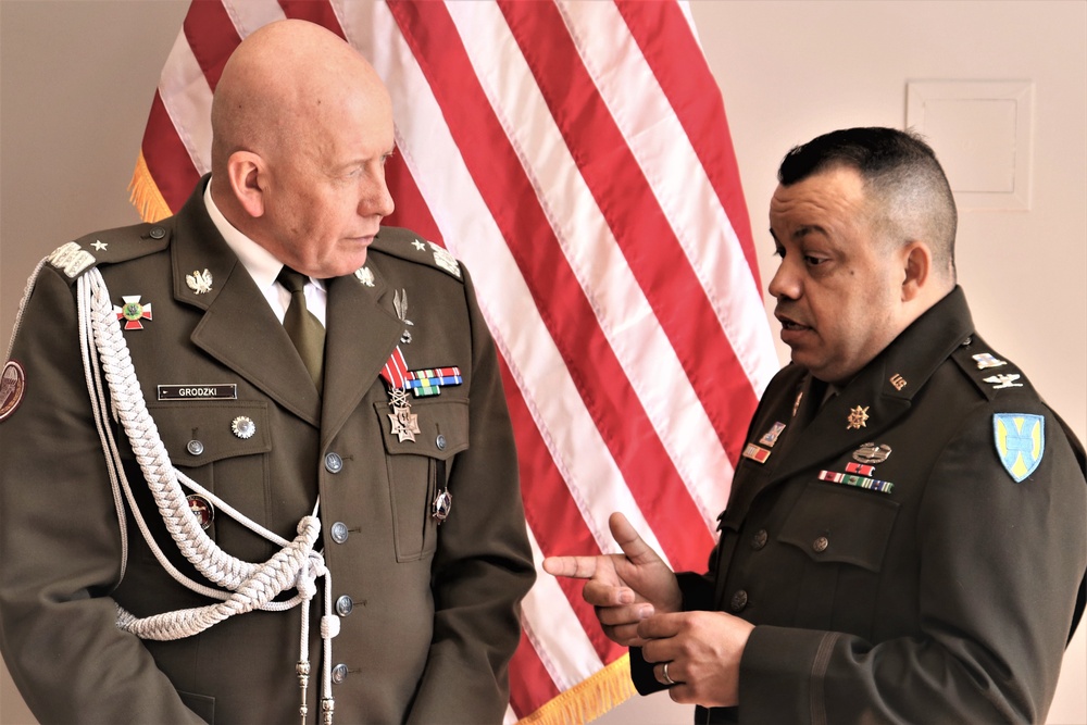 Area Support Group Poland Hosts Official Change of Command Ceremony