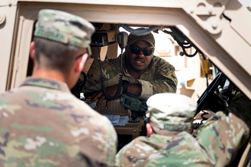 82 EASOS Airmen, 1-194 Soldiers conduct M-ATV training