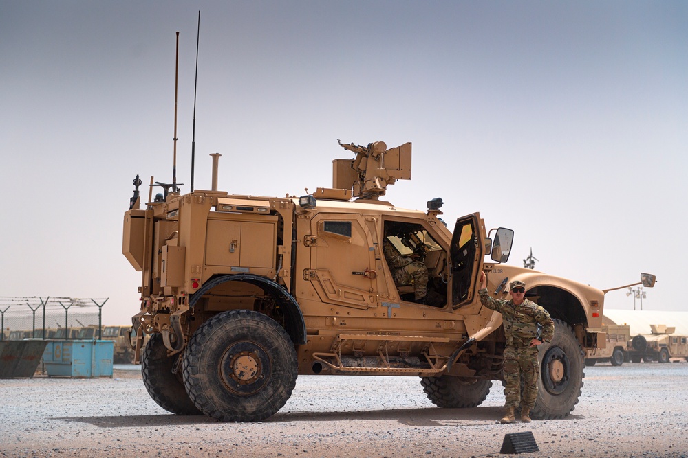 82 EASOS Airmen, 1-194 Soldiers conduct M-ATV training