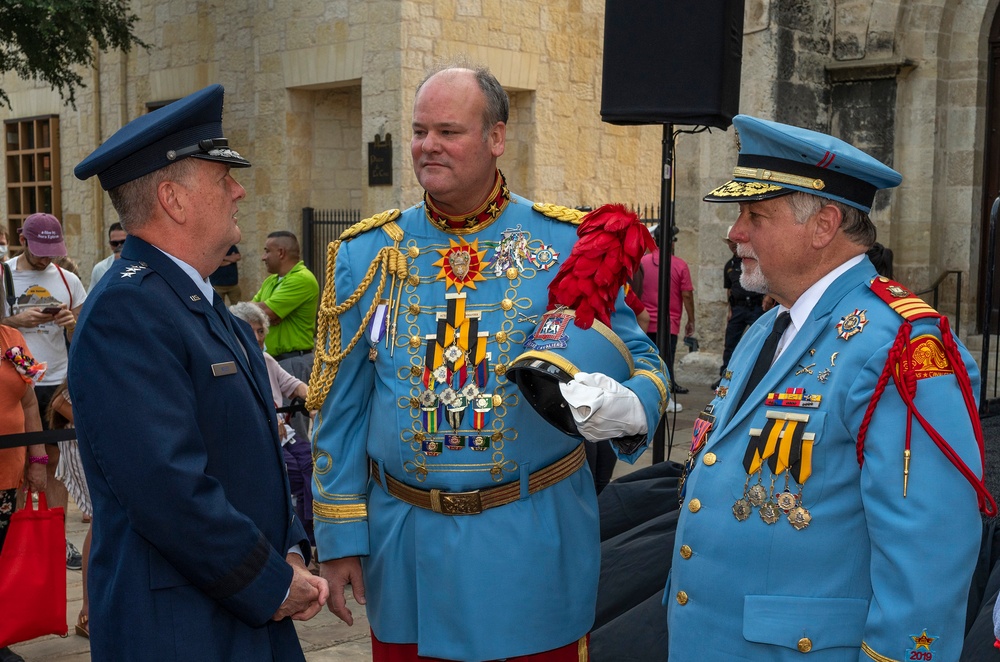 The 72nd &quot;People's King” El Rey Feo LXXII crowned in Downtown SA