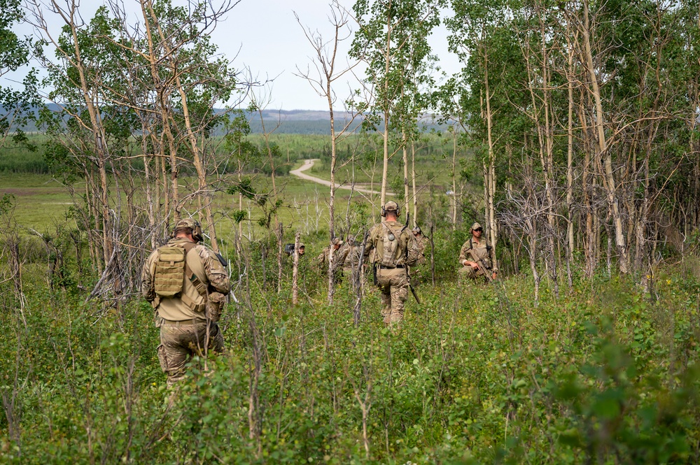 Red Flag-Alaska 21: Green Berets prep to jump