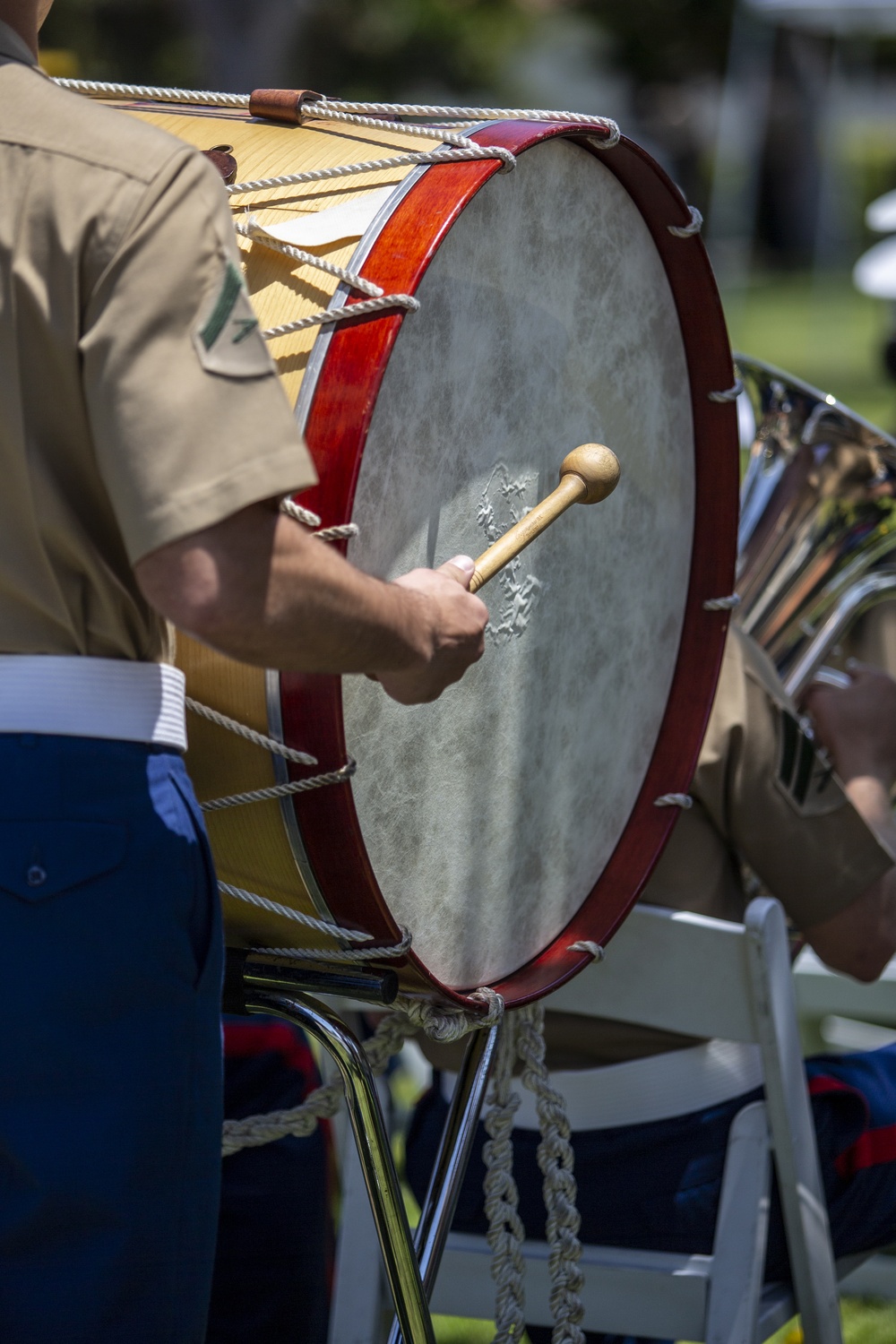 Commandant of the Marine Corps retires old friend