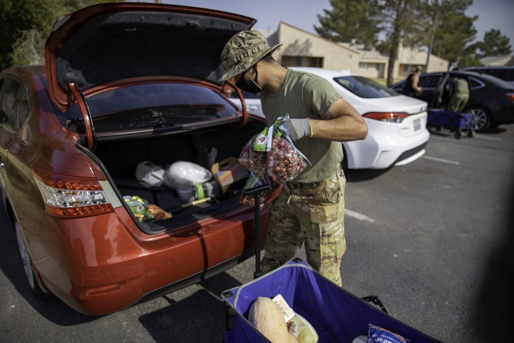 AZNG Distributes Food to Somerton Residents