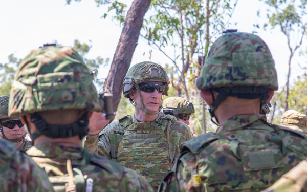 Australian Chief of the Defence Force visits Mount Bundey Training Area during Exercise Southern Jackaroo
