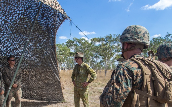 Australian Chief of the Defence Force visits Mount Bundey Training Area during Exercise Southern Jackaroo