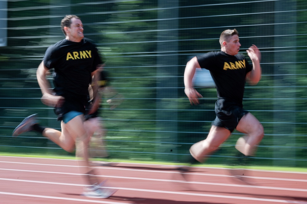 US Soldiers earn German Sports Badge, build friendships