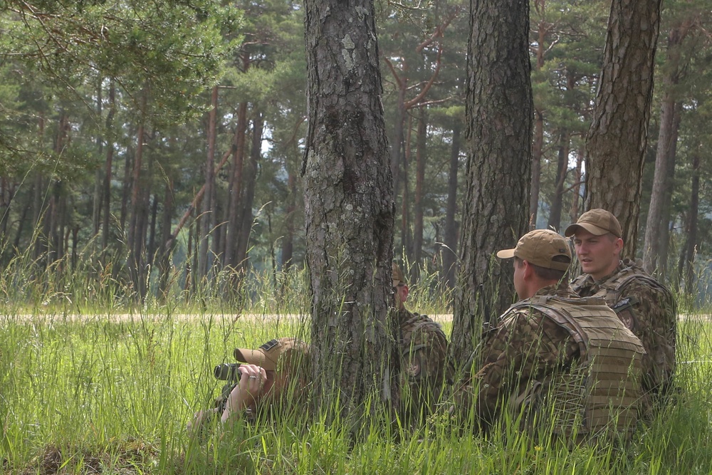 Latvian Soldiers Conducts Border Patrol Training