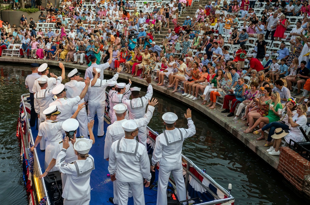 2021 Texas Cavaliers Fiesta River Parade