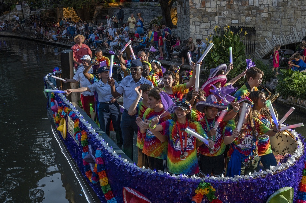 2021 Texas Cavaliers Fiesta River Parade