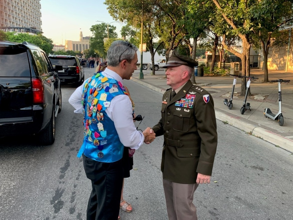 IMCOM commanding general kicks off Fiesta San Antonio opening ceremony