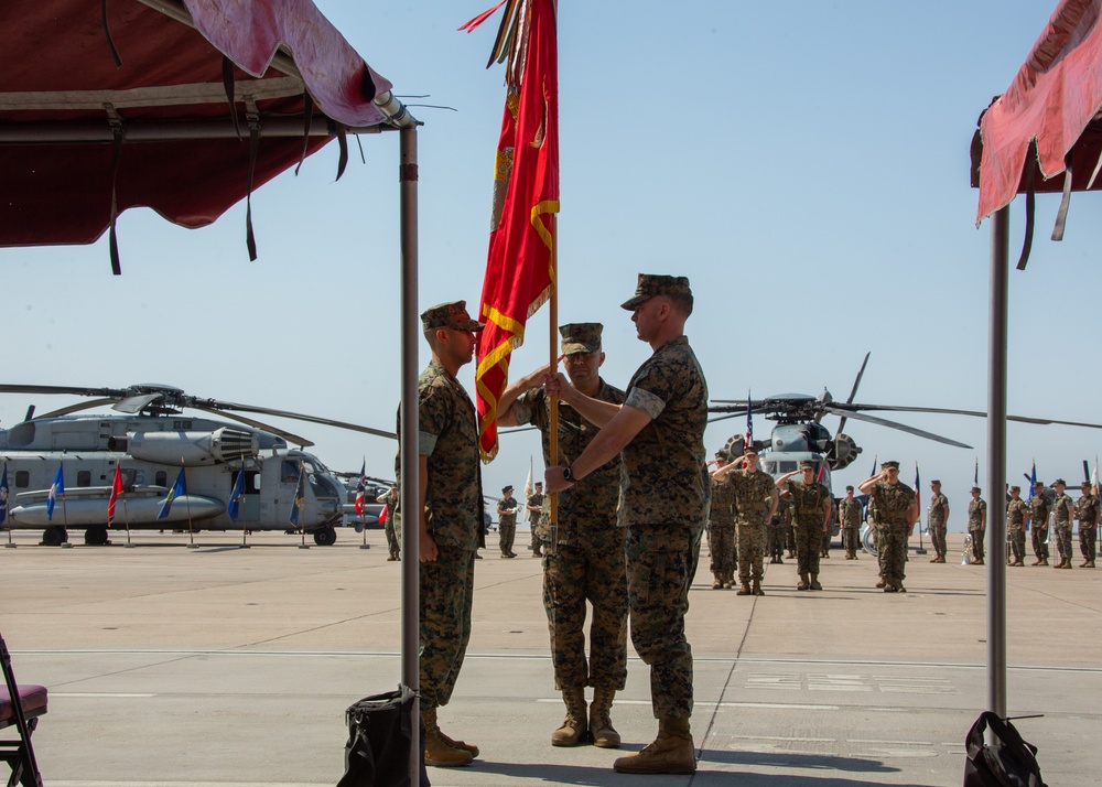 HMH-465 Change of Command