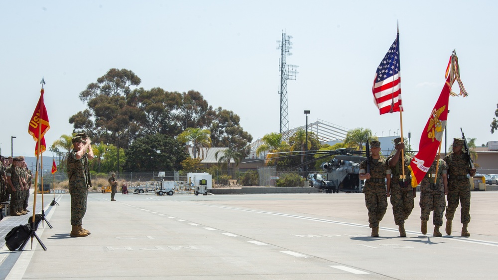 HMH-465 Change of Command